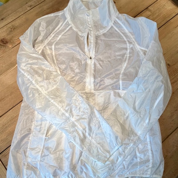 Lululemon Run With It Jacket, Size Medium, WHITE - Picture 10 of 11